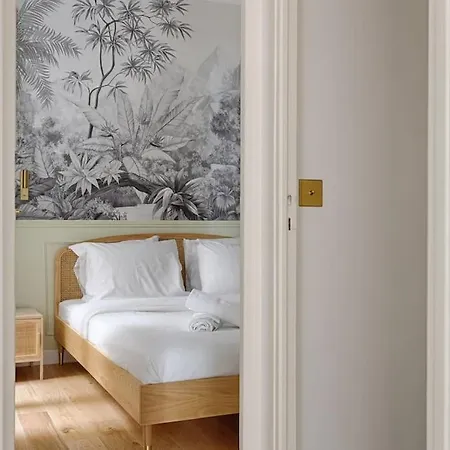 Mykeypers - Design & Cosy Flat 2br Center - Moulin Rouge