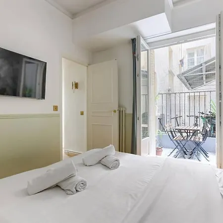 Mykeypers - Design & Cosy Flat 2br Center - Moulin Rouge