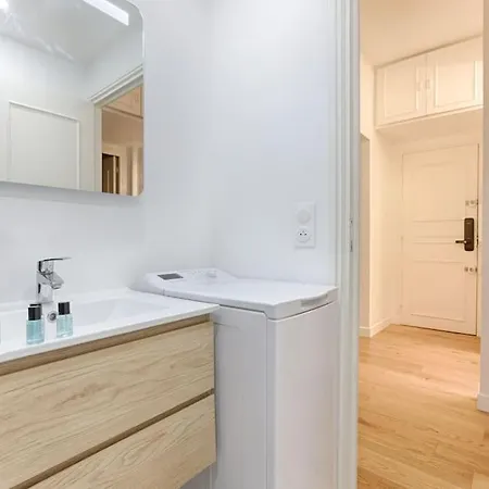 Mykeypers - Design & Cosy Flat 2br Center - Moulin Rouge