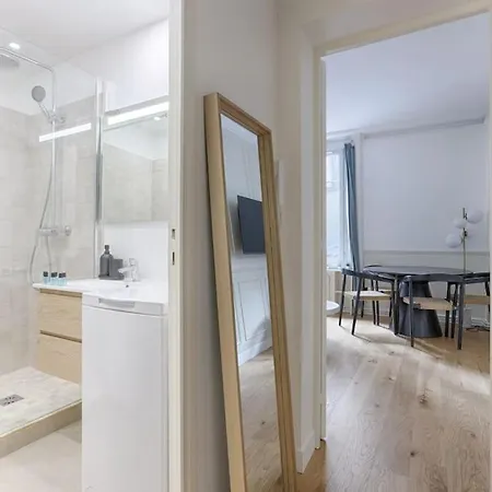 Mykeypers - Design & Cosy Flat 2br Center - Moulin Rouge