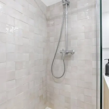 Mykeypers - Design & Cosy Flat 2br Center - Moulin Rouge