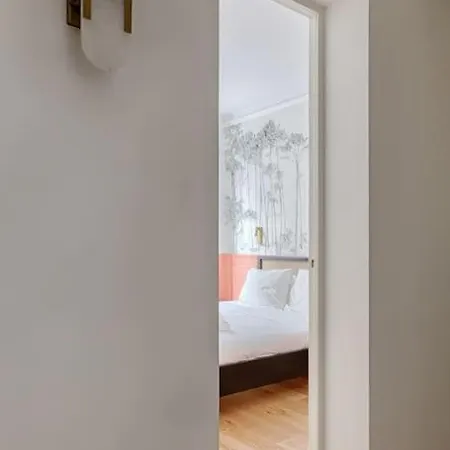 Apartment Mykeypers - Design & Cosy Flat 2br Center - Moulin Rouge Paris