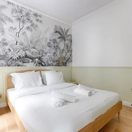 Apartment Mykeypers - Design & Cosy Flat 2br Center - Moulin Rouge Paris