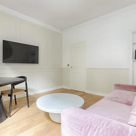 Mykeypers - Design & Cosy Flat 2br Center - Moulin Rouge Apartment