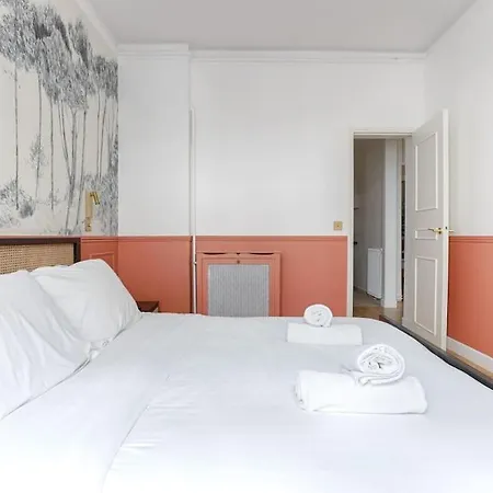 Mykeypers - Design & Cosy Flat 2br Center - Moulin Rouge *