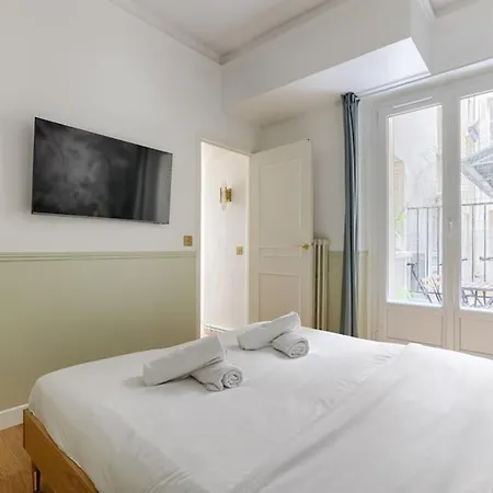 Apartment Mykeypers - Design & Cosy Flat 2br Center - Moulin Rouge