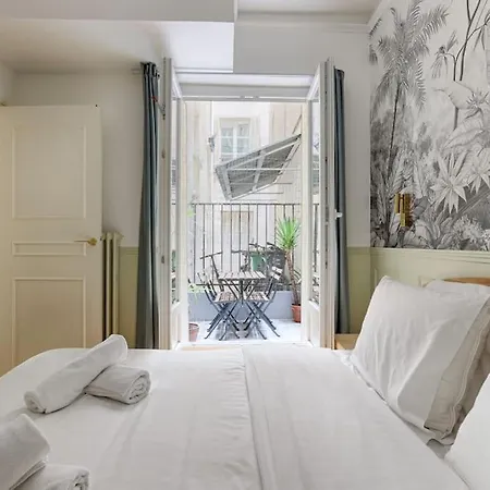 Mykeypers - Design & Cosy Flat 2br Center - Moulin Rouge *